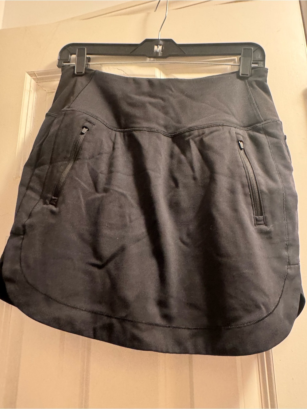 Athleta Fairway Golf Skort 16 Womens SP Black Built In Shorts Zip Pockets